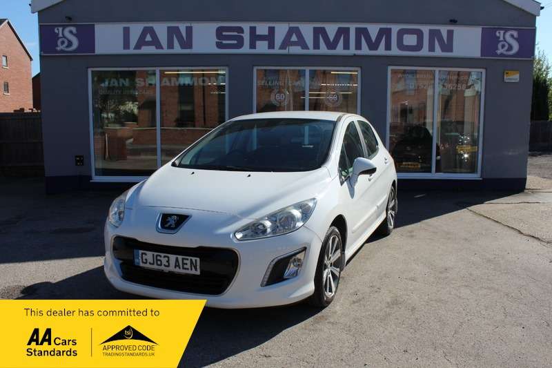 A 2013 PEUGEOT 308 E-HDI ACTIVE NAVIGATION VERSION A 2013 PEUGEOT 308 E-HDI ACTIVE NAVIGATION VERSION