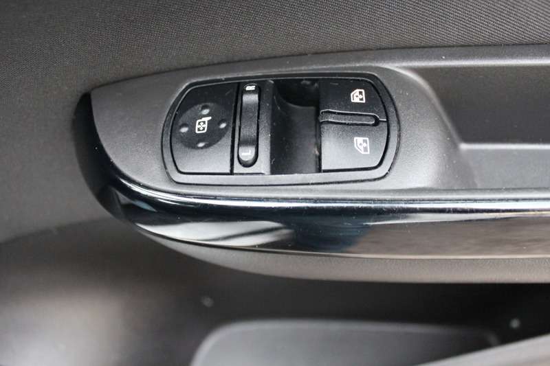 2015 VAUXHALL CORSA 2015 VAUXHALL CORSA