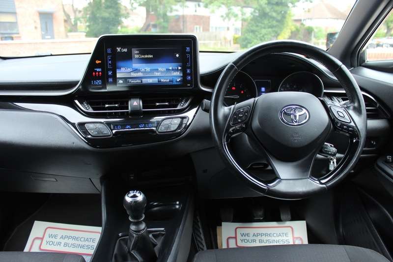 2017 TOYOTA CHR 2017 TOYOTA CHR