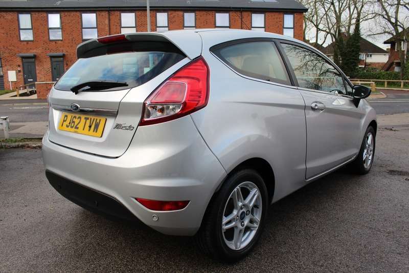 2012 FORD FIESTA 2012 FORD FIESTA