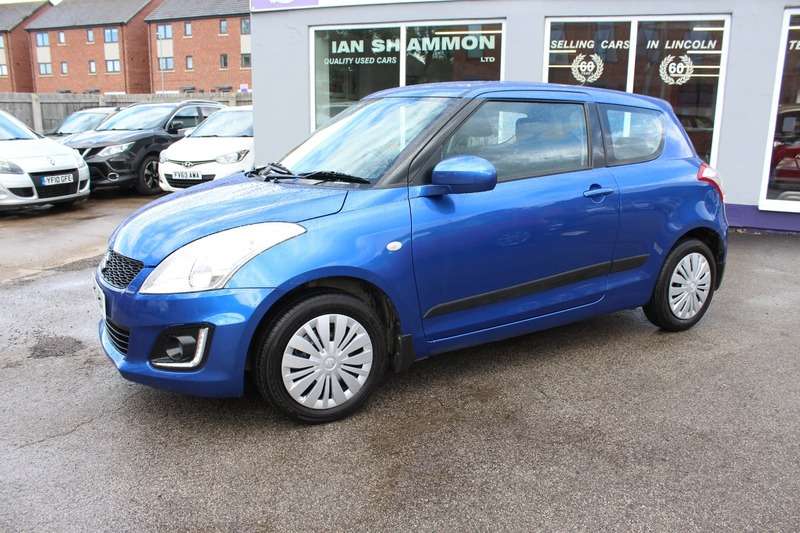 A 2015 SUZUKI SWIFT 1.2 SZ2 A 2015 SUZUKI SWIFT 1.2 SZ2