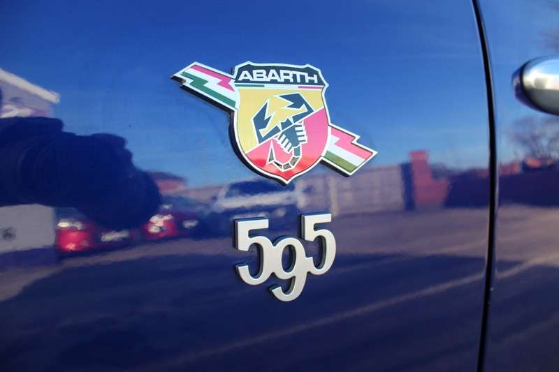 2019 ABARTH 500 2019 ABARTH 500