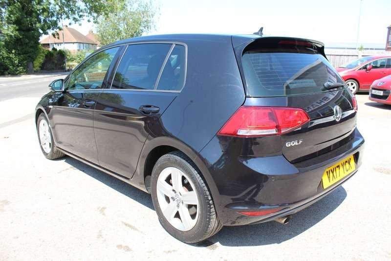 2017 VOLKSWAGEN GOLF 2017 VOLKSWAGEN GOLF
