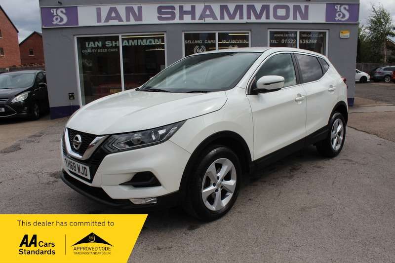 A 2018 NISSAN QASHQAI ACENTA DIG-T A 2018 NISSAN QASHQAI ACENTA DIG-T