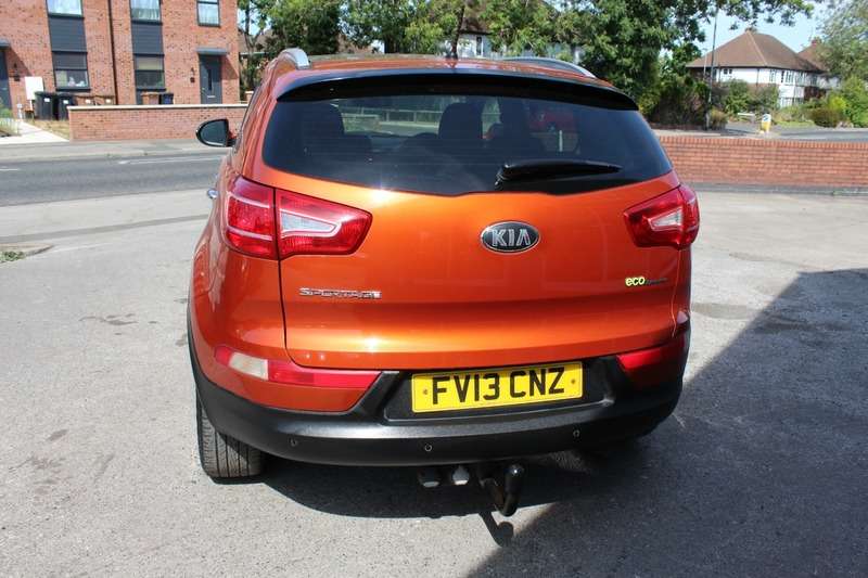 A 2013 KIA SPORTAGE CRDI 3 A 2013 KIA SPORTAGE CRDI 3