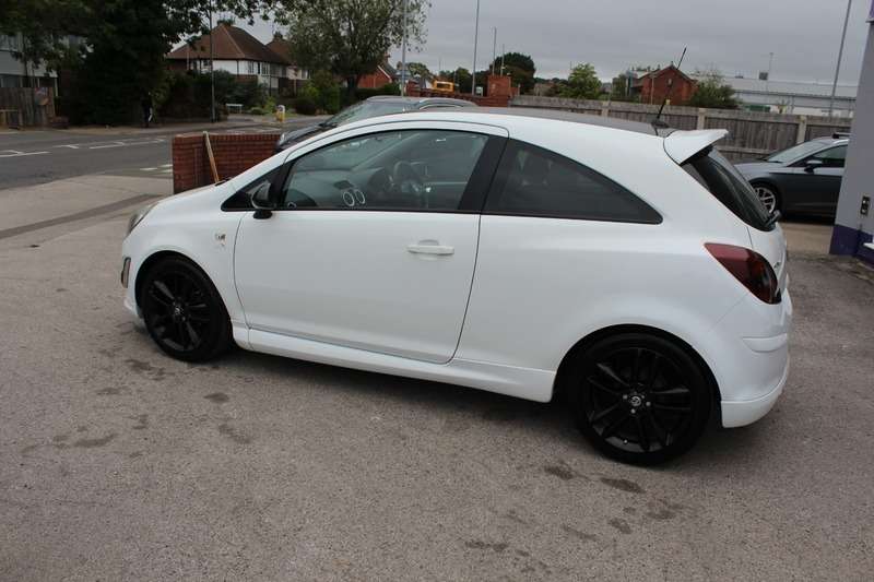 A 2013 VAUXHALL CORSA LIMITED EDITION A 2013 VAUXHALL CORSA LIMITED EDITION
