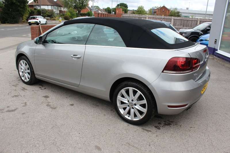 A 2014 VOLKSWAGEN GOLF 1.4 S TSI CONVERTIBLE A 2014 VOLKSWAGEN GOLF 1.4 S TSI CONVERTIBLE