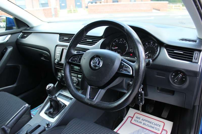 2016 SKODA OCTAVIA 2016 SKODA OCTAVIA