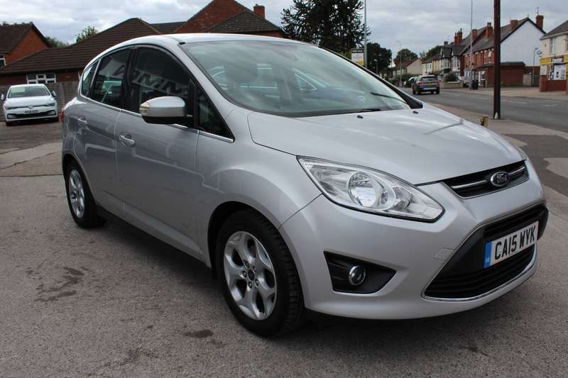 A 2015 FORD C-MAX 1.6 ZETEC A 2015 FORD C-MAX 1.6 ZETEC