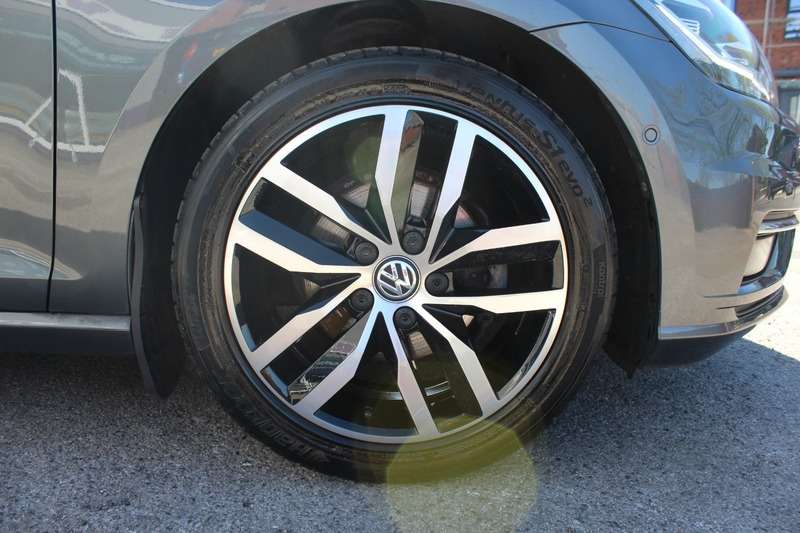 2019 VOLKSWAGEN GOLF 2019 VOLKSWAGEN GOLF