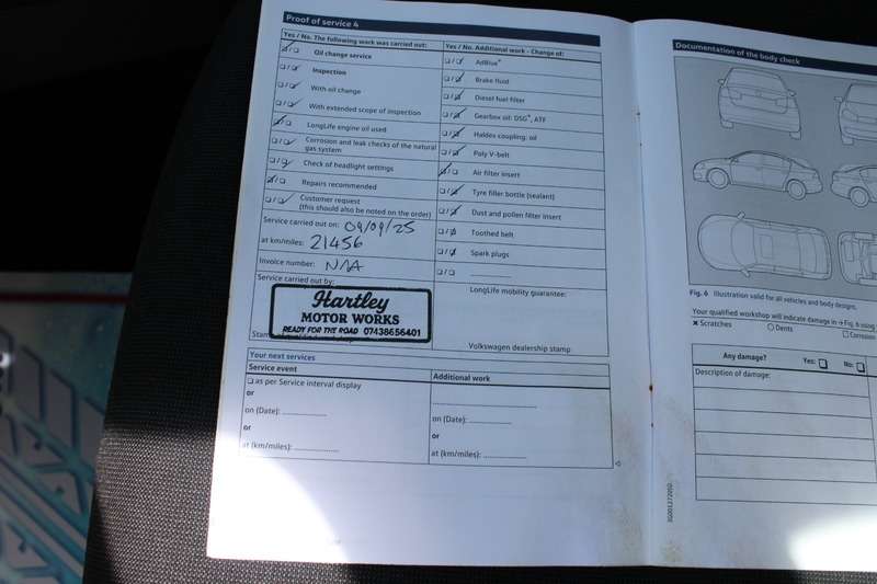 2017 VOLKSWAGEN UP 2017 VOLKSWAGEN UP