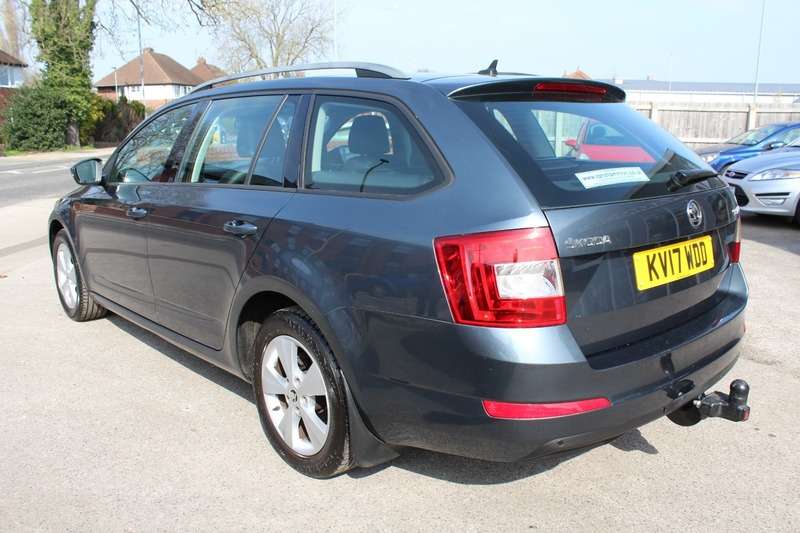 2017 SKODA OCTAVIA 2017 SKODA OCTAVIA