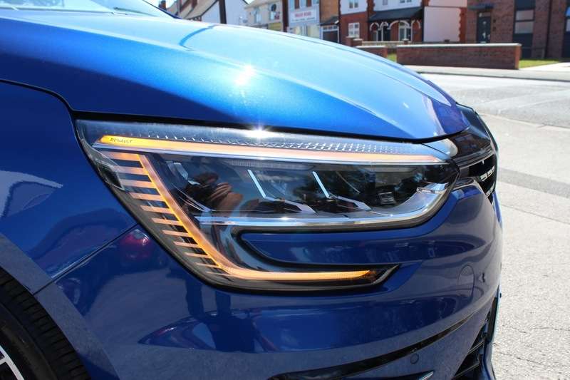 2021 RENAULT MEGANE 2021 RENAULT MEGANE