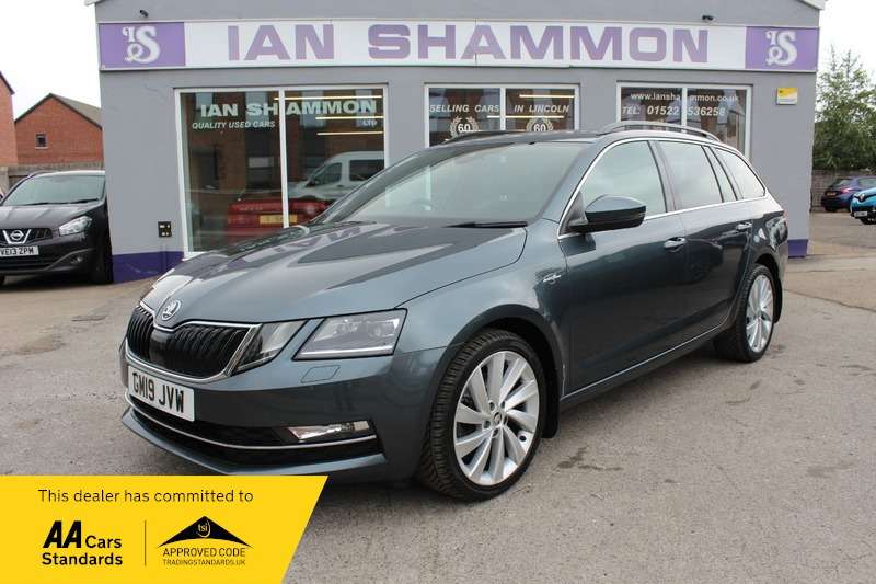 A 2019 SKODA OCTAVIA 2.0 LAURIN AND KLEMENT TSI DSG A 2019 SKODA OCTAVIA 2.0 LAURIN AND KLEMENT TSI DSG