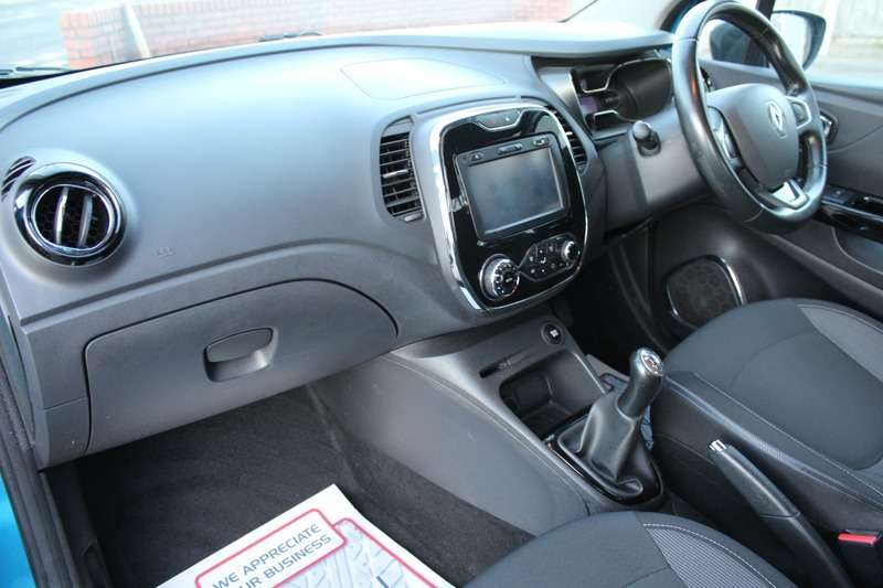 2017 RENAULT CAPTUR 2017 RENAULT CAPTUR