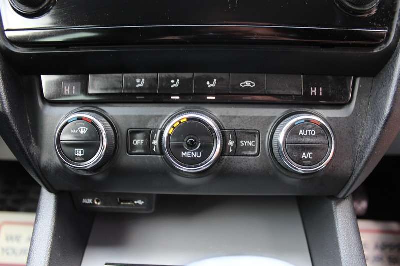 2016 SKODA OCTAVIA 2016 SKODA OCTAVIA