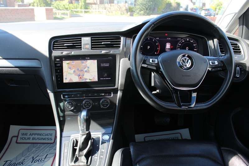 2019 VOLKSWAGEN GOLF 2019 VOLKSWAGEN GOLF