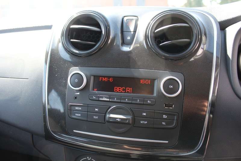 2017 DACIA SANDERO 2017 DACIA SANDERO