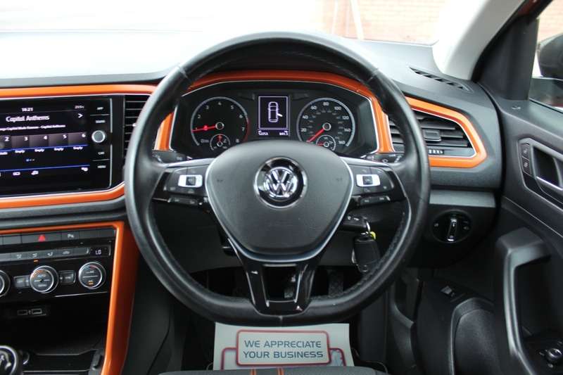 2018 VOLKSWAGEN T-ROC 2018 VOLKSWAGEN T-ROC