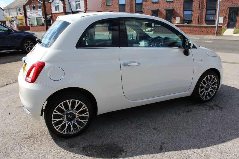 2020 FIAT 500 2020 FIAT 500