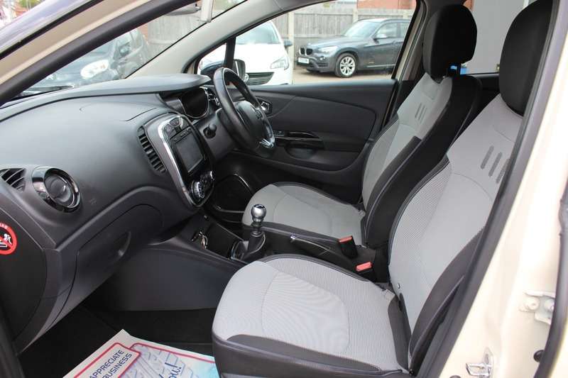 2016 RENAULT CAPTUR 2016 RENAULT CAPTUR