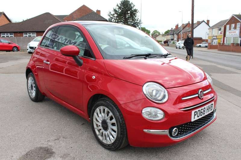 A 2018 FIAT 500 LOUNGE A 2018 FIAT 500 LOUNGE