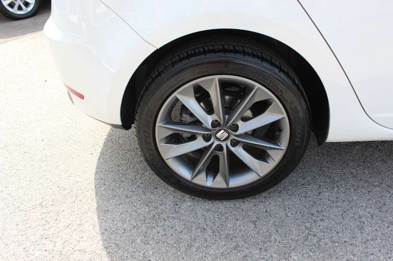 2015 SEAT IBIZA 2015 SEAT IBIZA
