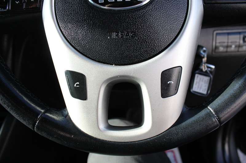 2015 KIA VENGA 2015 KIA VENGA