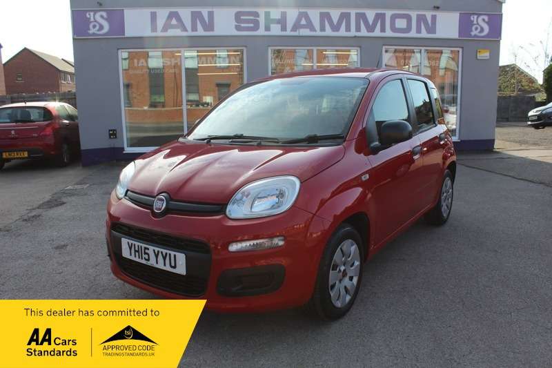 A 2015 FIAT PANDA POP A 2015 FIAT PANDA POP