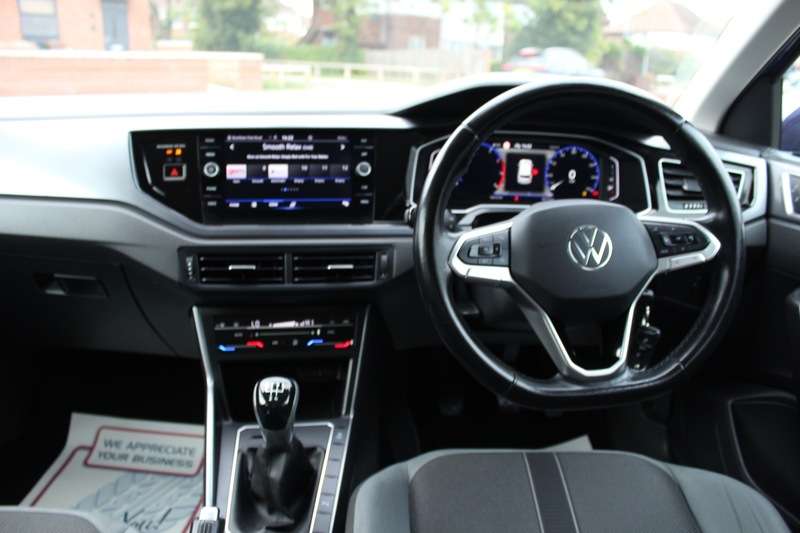 2022 VOLKSWAGEN POLO 2022 VOLKSWAGEN POLO