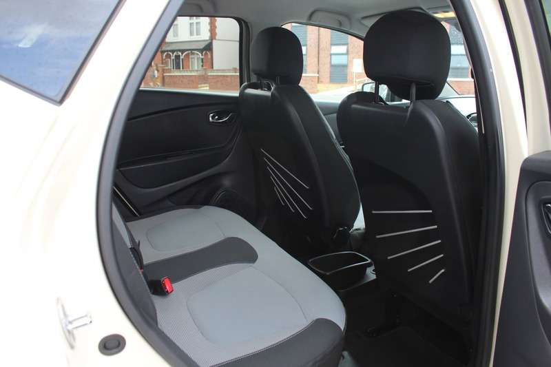 2016 RENAULT CAPTUR 2016 RENAULT CAPTUR