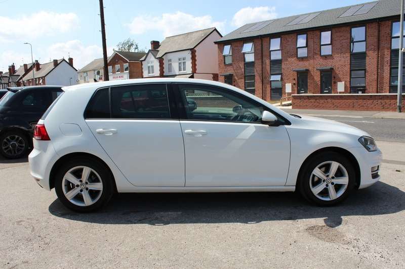 A 2016 VOLKSWAGEN GOLF 1.4 MATCH EDITION TSI BMT A 2016 VOLKSWAGEN GOLF 1.4 MATCH EDITION TSI BMT