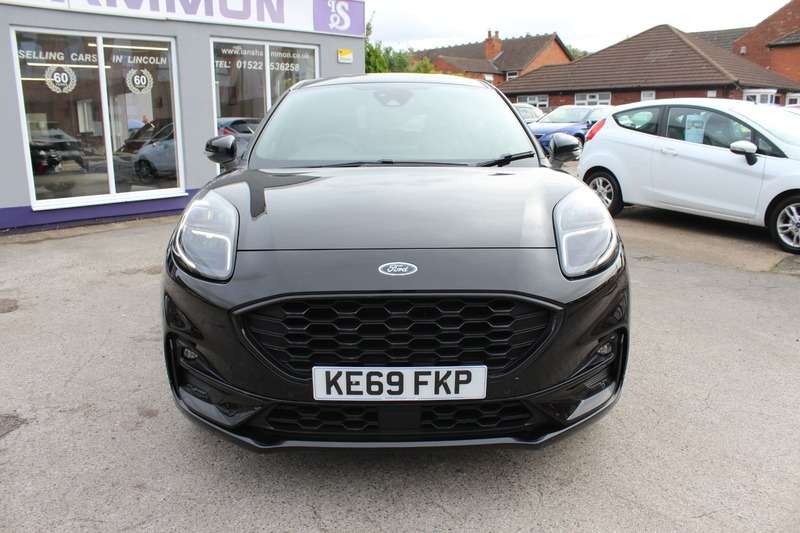 A 2020 FORD PUMA 1.0 ST-LINE X FIRST EDITION A 2020 FORD PUMA 1.0 ST-LINE X FIRST EDITION