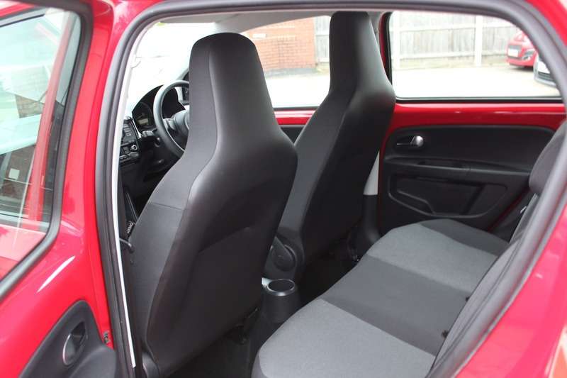 2016 VOLKSWAGEN UP 2016 VOLKSWAGEN UP