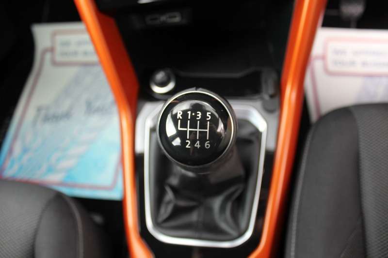 2018 VOLKSWAGEN T-ROC 2018 VOLKSWAGEN T-ROC