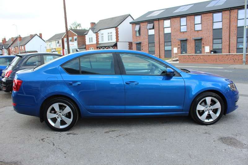 A 2016 SKODA OCTAVIA 1.4 SE SPORT TSI A 2016 SKODA OCTAVIA 1.4 SE SPORT TSI