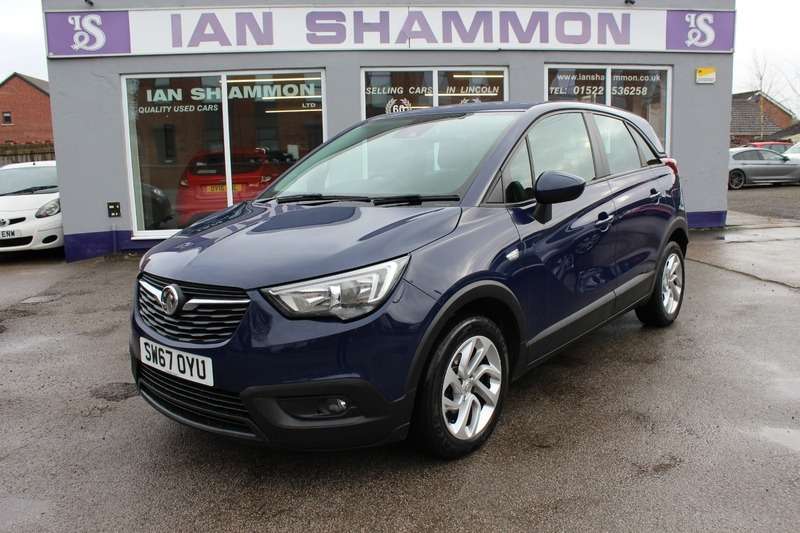 A 2018 VAUXHALL CROSSLAND X 1.6 SE ECOTEC S/S A 2018 VAUXHALL CROSSLAND X 1.6 SE ECOTEC S/S