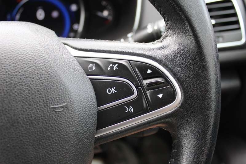 2017 RENAULT MEGANE 2017 RENAULT MEGANE