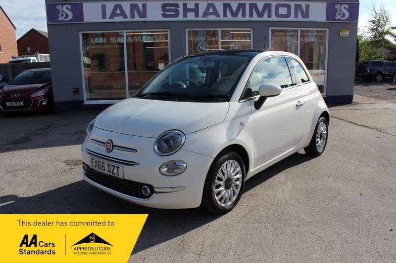 A 2016 FIAT 500 LOUNGE A 2016 FIAT 500 LOUNGE