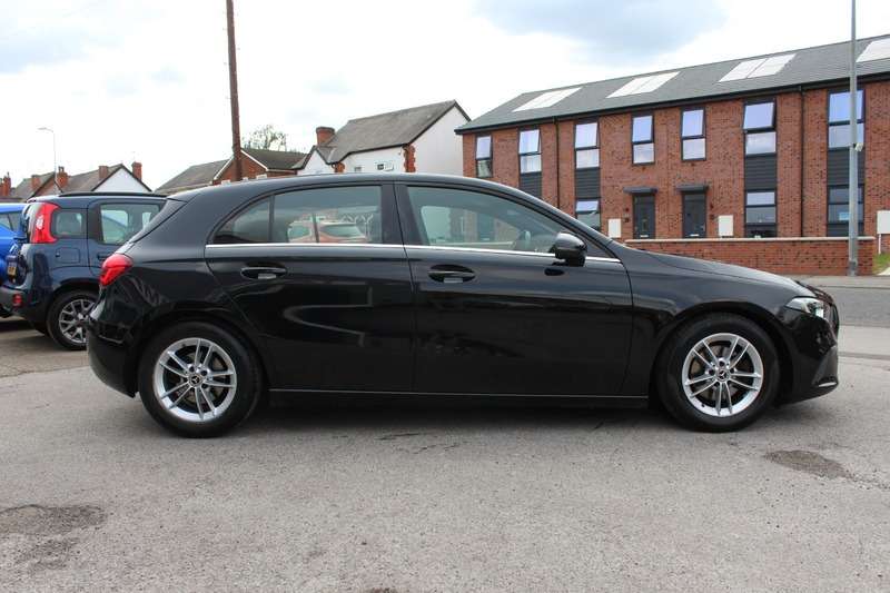 A 2020 MERCEDES A CLASS A180 SE A 2020 MERCEDES A CLASS A180 SE