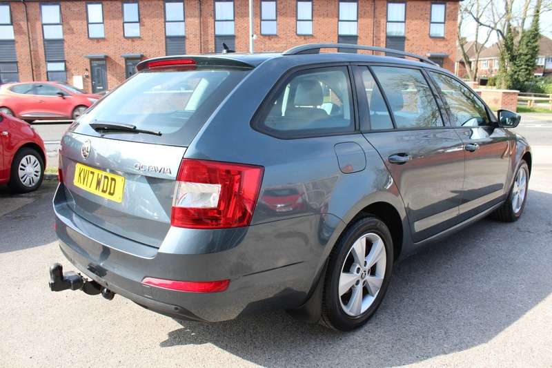2017 SKODA OCTAVIA 2017 SKODA OCTAVIA