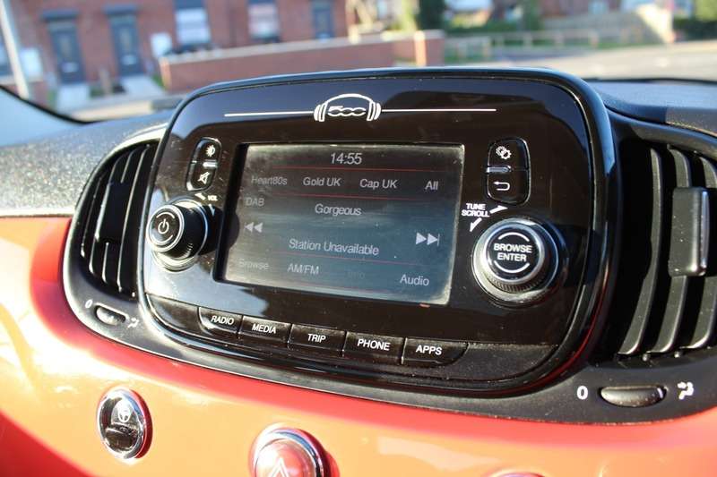 2018 FIAT 500 2018 FIAT 500