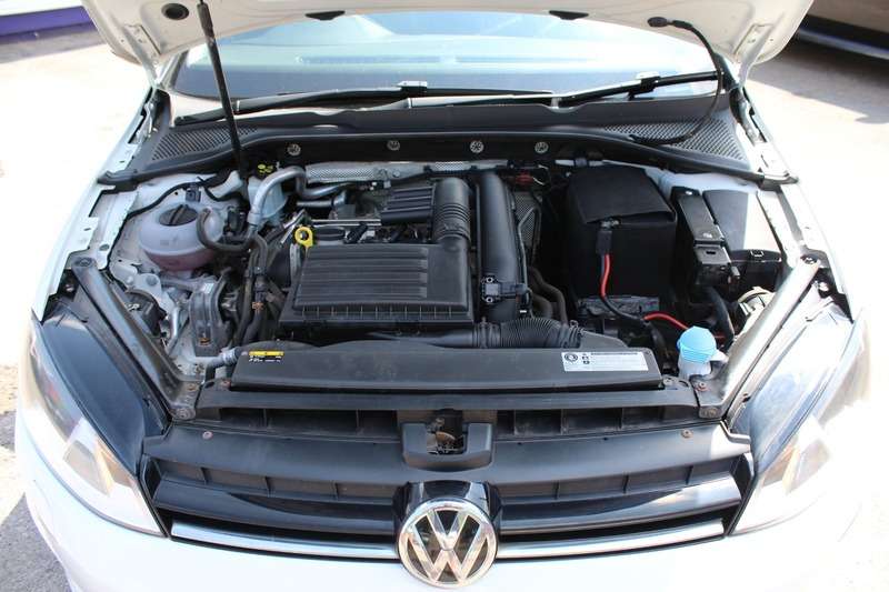 2016 VOLKSWAGEN GOLF 2016 VOLKSWAGEN GOLF