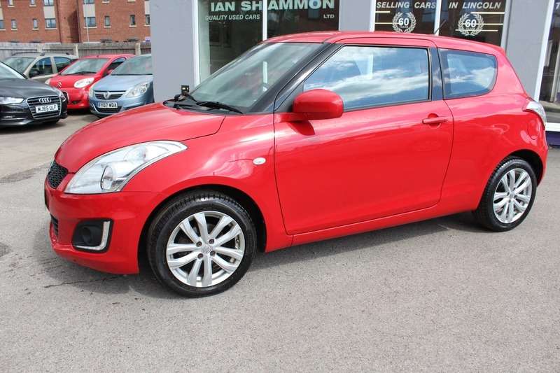A 2015 SUZUKI SWIFT 1.2 SZ3 A 2015 SUZUKI SWIFT 1.2 SZ3