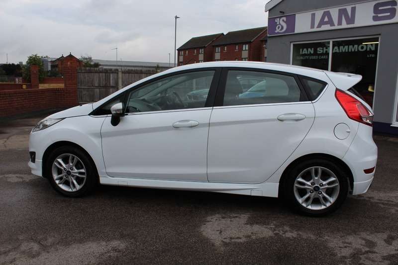 2015 FORD FIESTA 2015 FORD FIESTA