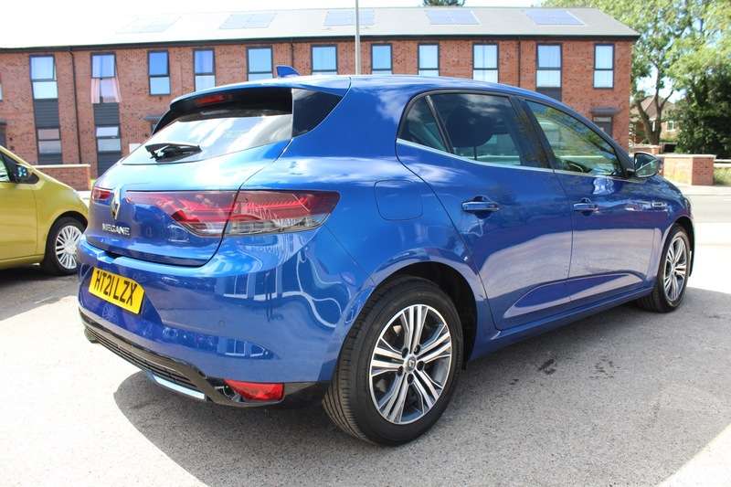 2021 RENAULT MEGANE 2021 RENAULT MEGANE
