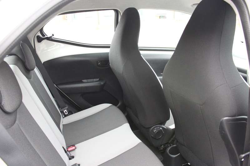 2015 TOYOTA AYGO 2015 TOYOTA AYGO