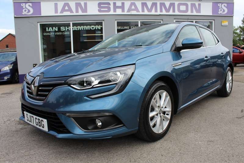 2017 RENAULT MEGANE 2017 RENAULT MEGANE