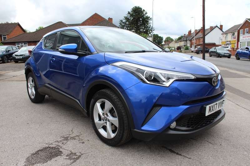 A 2017 TOYOTA CHR C-HR ICON A 2017 TOYOTA CHR C-HR ICON