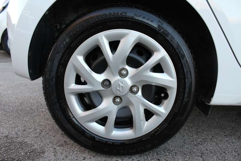 2018 HYUNDAI I10 2018 HYUNDAI I10